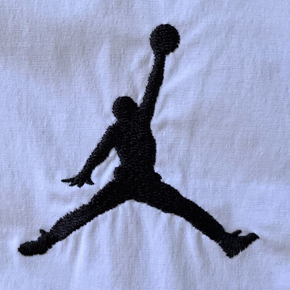 NIKE AIR JORDAN white pullover v-neck windbreaker top/light jacket, Youth M - Picture 8 of 15